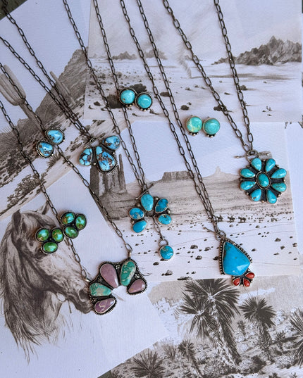 Naja Drop Turquoise Necklace