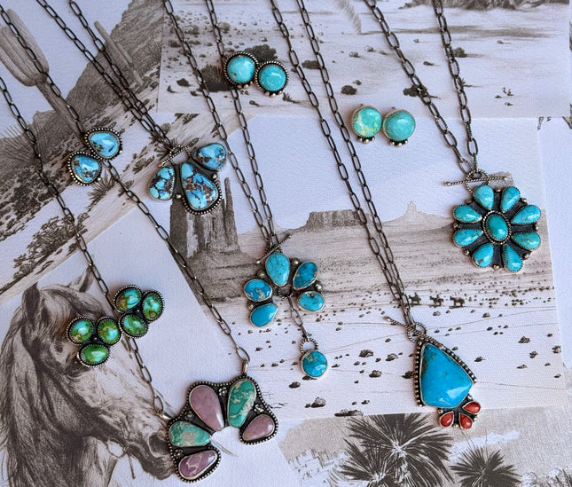 Naja Drop Turquoise Necklace