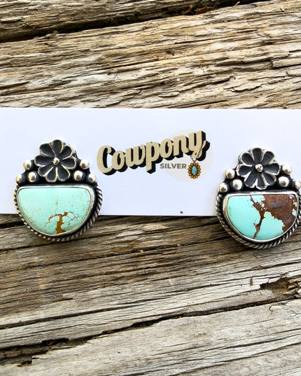 Floral Dry Creek Studs