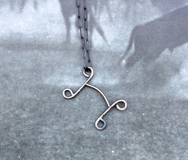 Small Grazer Bit Necklace 18"